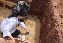 Bupati Landak Letakkan Batu Pertama Pembangunan Gereja Katolik Meranti
