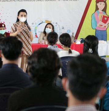 Bupati Landak Ingatkan PMKRI Terhadap Era Disrupsi 4.0
