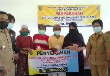 52 Kepala Keluarga Desa Lomba Karya Terima BLT-DD