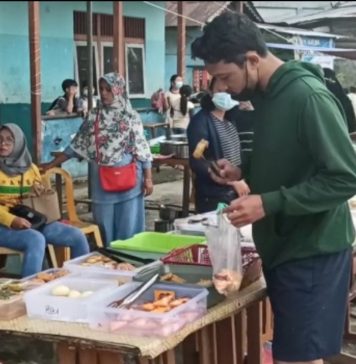 Pandemi Covid-19 Turut Berpengaruh Pada Pendapatan Pedagang Pasar Juadah di Bengkayang