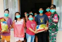 Kelompok Tani Desa Paloan Terima Bantuan Bibit Padi dan Pupuk dari Danramil Sengah Temila