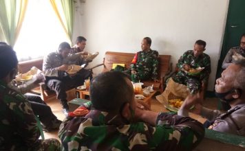 Jalin Keakraban, Koramil dan Polsek Sengah Temila Gelar Makan Bersama
