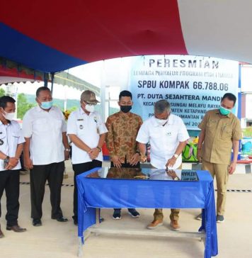 Bupati Ketapang Martin Rantan Resmikan SPBU 3T di Sungai Melayu Raya