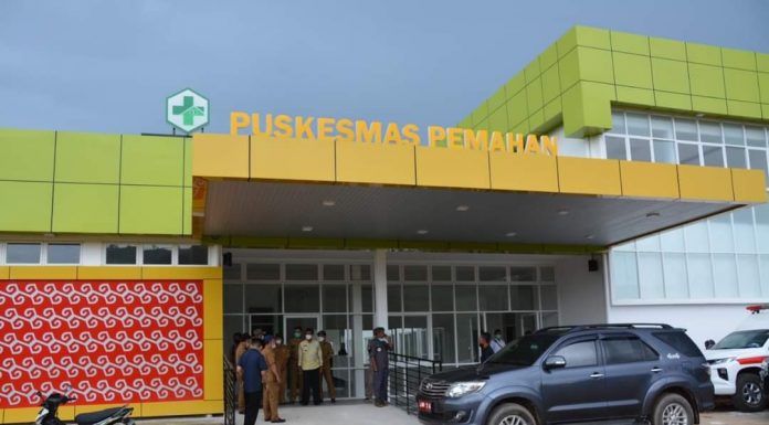 Wabup Ketapang Farhan Tinjau Puskesmas dan SPBU 3 T Pemahan