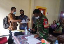 Dinkes Landak Gandeng Koramil 1201-09/Sengah Temila Tracer Covid-19