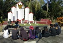 Sejumlah Pemuda di Desa Sidas Diberikan Pemahaman Ideologi Pancasila dan Sejarah Bangsa Indonesia