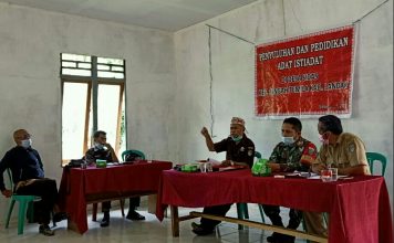 Babinsa Koramil 1201-09/ Sengah Temila Ikuti Penyuluhan dan Pengetahuan Adat Istiadat