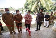 Buka PKL Dharma Insan Pontianak di Landak, Ini Pesan Bupati Karolin