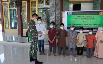 Zidam XII/Tanjungpura Beri Santunan Kepada Anak Yatim Piatu