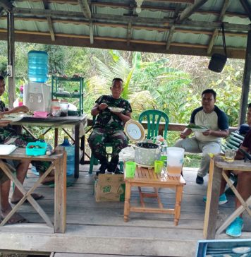 Denzibang 1/Stg Tingkatkan Silahturahmi Bersama Masyarakat