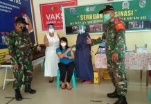 Guru dan Pelayan Publik di Menjalin Jalani Vaksinasi