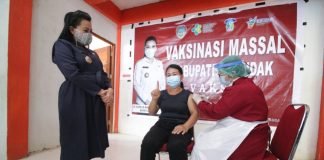 Bupati Landak Sampaikan Terima Kasih Tingginya Partisipasi Masyarakat Ikuti Vaksinasi