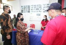 Bupati Landak Tinjau Pelaksanaan PPKM Mikro Tingkat Desa