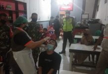 Tim Satgas Covid-19 Jaring Dua Warga Positif Swab Antigen Saat Tegakan PPKM Mikro di Ngabang