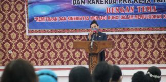 Bupati Landak Lantik Tim Penggerak PKK Masa Bhakti 2021-2026