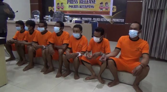 Polres Ketapang Tangkap Tujuh Pelaku Peti, Sejumlah Alat Tambang Turut Diamankan