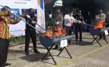 1 Juta Batang Rokok Ilegal Dimusnahkan Bea Cukai Ketapang