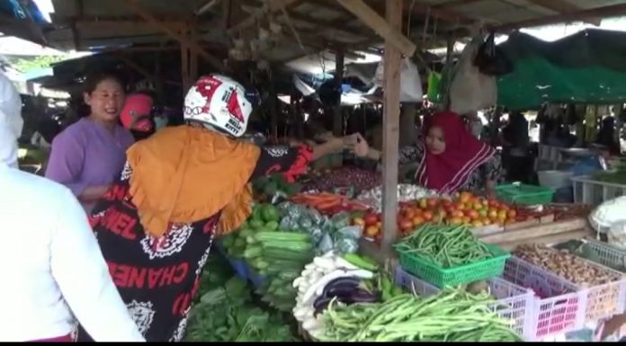 Harga Sejumlah Kominiti Sayur Mayur di Ketapang Melonjak