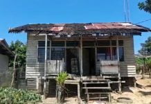 Rumah Dinas Guru dan Bangunan Sekolah Dasar Negeri 9 Bhata Bonti Rusak Parah