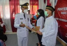 Wabup Farhan Serahkan Remisi Secara Simbolis Kepada Warga Binaan di Lapas Kelas IIB Ketapang