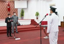 Wakil Bupati Landak Lantik Kepala Desa Nyayum