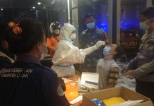Langgar Aturan Pembatasan Jam Operasional Tempat Usaha 5 Orang di Swab Antigen