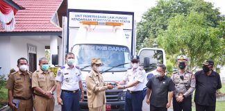 Kemenhub Serahkan Bantuan Kendaraan Uji Laik Fungsi Non Statis Kepada Pemkab Sintang