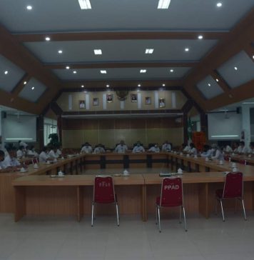 Sekda Ajak Aparatur Pemkab Ketapang Tingkatkan Kinerja