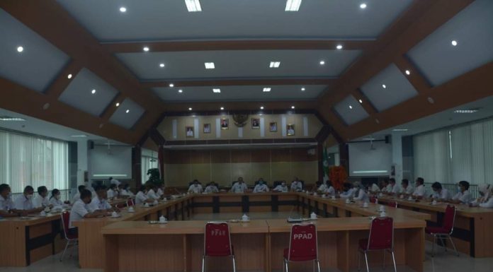 Sekda Ajak Aparatur Pemkab Ketapang Tingkatkan Kinerja