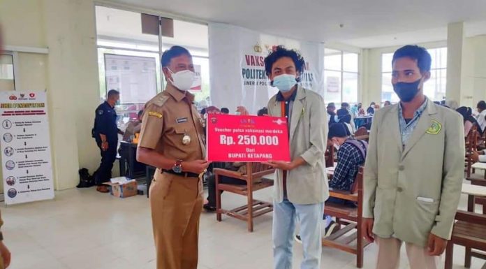 Wabup Ketapang Minta Percepatan Vaksinasi Covid-19 Terus Digalakan