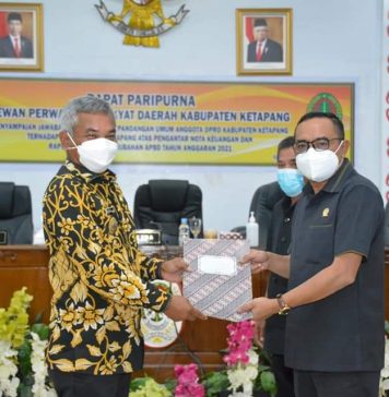 Bupati Jawab Pandangan Umum Fraksi DPRD Ketapang