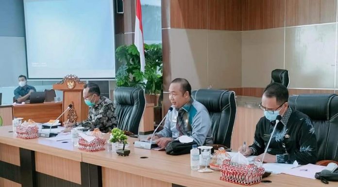 Sekda Ketapang Minta Ruas Jalan Pelang-Batu Tajam Segera Ditangani