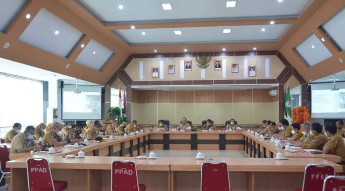 Sekda Ketapang Ajak Kepala OPD Kompak Dukung Pembangunan Pemerintah