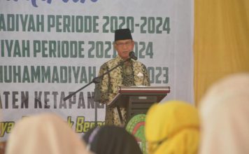Wabup Farhan Hadiri Pelantikan Pemuda Muhammadiyah Nasyiatul Aisyah dan IPM Ketapang Periode 2021-2025