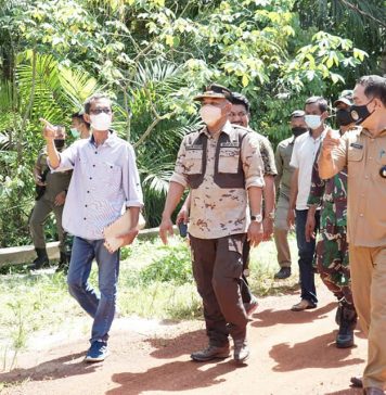 Bupati Ketapang Tinjau Rencana Pembukaan Ruas Jalan Pesaguan Kanan