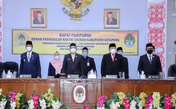 Wabup Farhan Hadiri PAW Anggota DPRD Ketapang