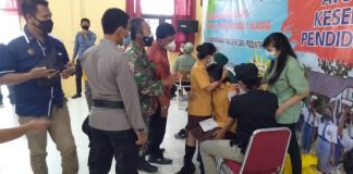 Peran Babinsa dan Bhabinkamtibmas Dalam Pengawalan Vaksinasi Covid-19