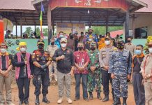 Sekda Ketapang Tinjau Vaksinasi Kendawangan