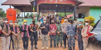 Sekda Ketapang Tinjau Vaksinasi Kendawangan