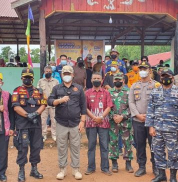 Sekda Ketapang Tinjau Vaksinasi Kendawangan