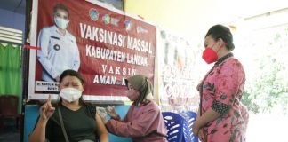 Bupati Landak Tinjau Pelaksanaan Vaksinasi PTPN XIII