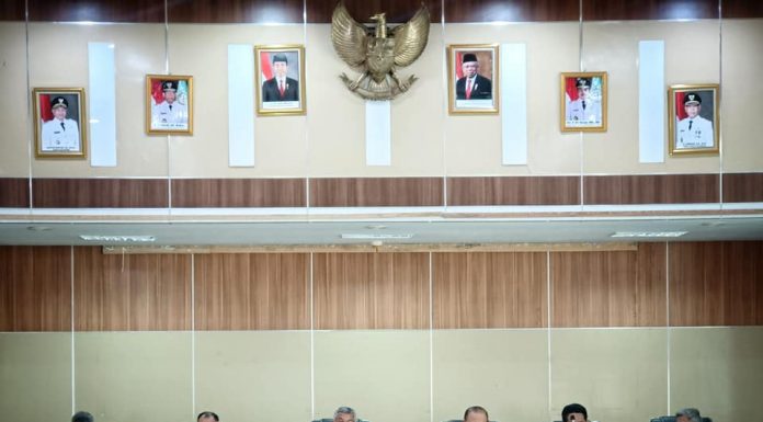 Bupati Ketapang Tegaskan Tidak Main-Main Terkait Masalah Perusahaan Perkebunan