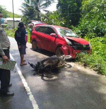 Sepeda Motor Vs Mobil di Banyuke Hulu, Pengendara Motor Alami Cedera