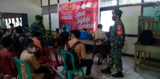 Vaksinasi Masal Sasar Pelajar di Mempawah Hulu