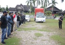 Bupati Karolin Apresiasi Kepedulian Masyarakat Landak Terhadap Korban Banjir di Kalbar