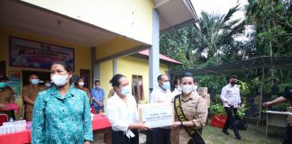 Bupati Landak Berikan Pembinaan 10 Pokok Program PKK Kepada PKK Desa