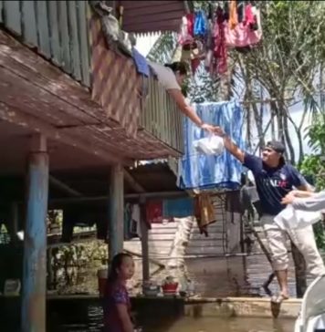 Banjir di Sekadau Putus Mata Pencarian Warga