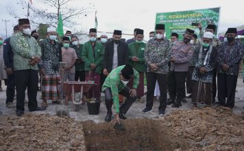 Wabup Farhan Letak Batu Pertama Pembangunan Gedung MWC NU di Sui Melayu Raya