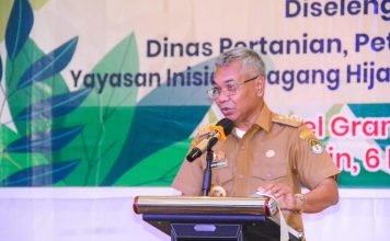 Bupati Ketapang Buka Seminar Memperkuat Pondasi Ekonomi Masyarakat Berbasis Agroindustri