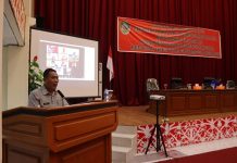 Bupati Landak Tanggapi PU Fraksi DPRD Terhadap Raperda Retribusi PBG